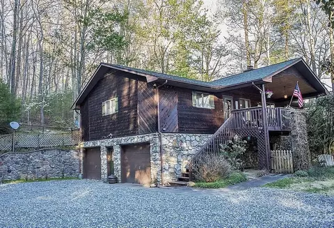 140 Banjo Branch Rd, Mars Hill, NC 28754