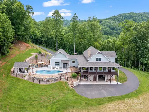 1590 S 226 Hwy, Bakersville, NC 28705