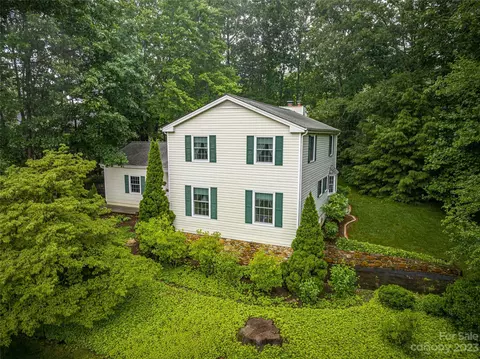 797 Brickyard Rd, Etowah, NC 28729