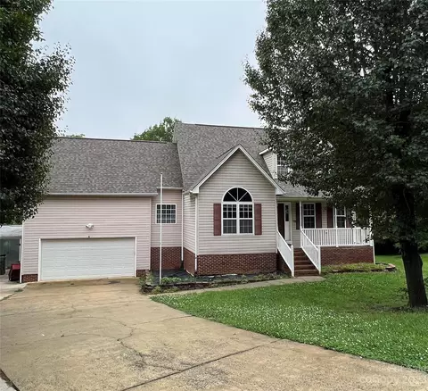 112 North Padali Court #L 53, Mount Holly, NC 28120