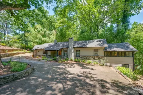 300 Grady Ave, Tryon, NC 28782