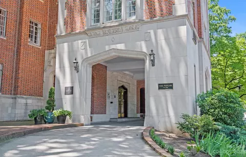 301 W 10th 207 St #207, Charlotte, NC 28202