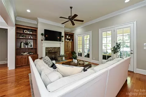 19523 Overleaf Ln, Davidson, NC 28036 photo 12