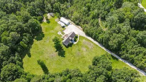 1664 Beacon Rd, Lancaster, SC 29720 photo 4