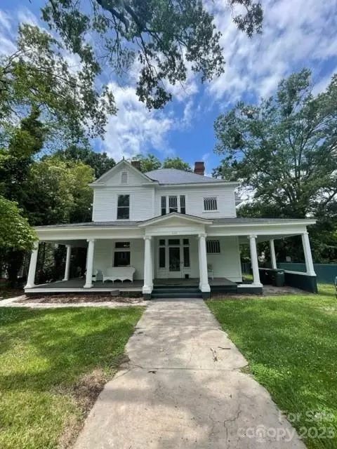 300 Maurice St, Monroe, NC 28112