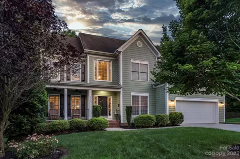 1212 Flat Heads Ln, Waxhaw, NC 28173