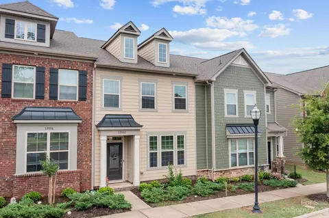 12882 Robert Walker Dr #207, Davidson, NC 28036 photo 38
