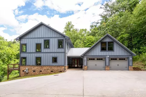 56 Camp Branch Rd, Black Mountain, NC 28711