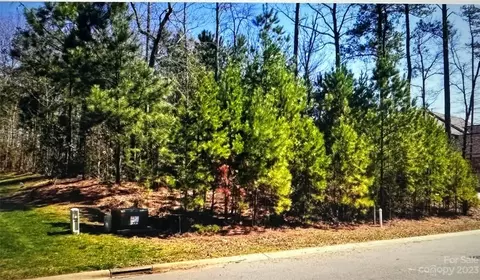 913 Giacomo Dr, Waxhaw, NC 28173
