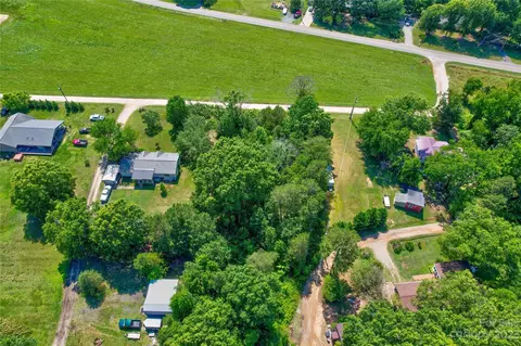 220 Warren Dr, Mount Ulla, NC 28125 photo 12
