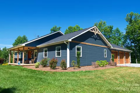 5639 Sheriffs Rd, Lenoir, NC 28645