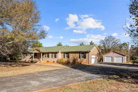 2892 Gordon Rd, Rock Hill, SC 29732