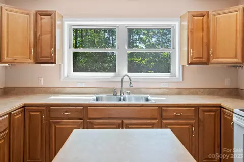 526 Blanton Rd, Mill Spring, NC 28756 photo 19