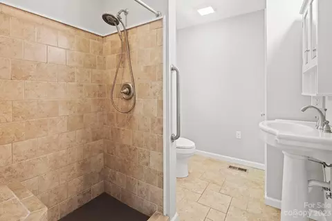 526 Blanton Rd, Mill Spring, NC 28756 photo 12