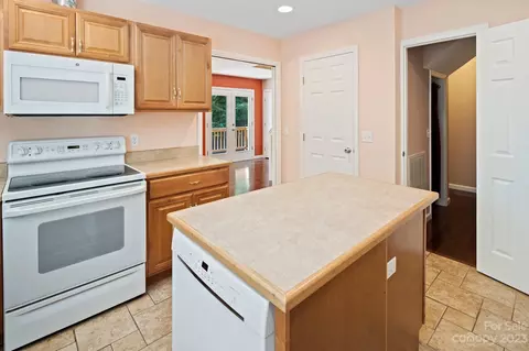 526 Blanton Rd, Mill Spring, NC 28756 photo 20