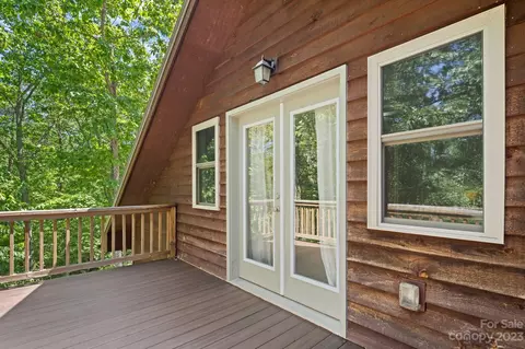 526 Blanton Rd, Mill Spring, NC 28756 photo 5