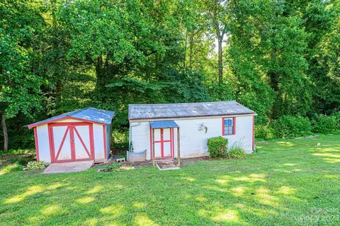 36 Central Ave, Granite Falls, NC 28630 photo 12