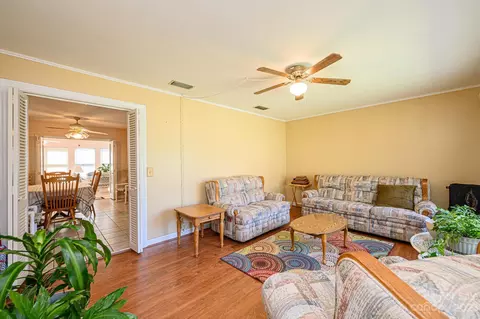 36 Central Ave, Granite Falls, NC 28630 photo 16