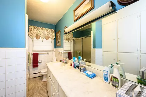 36 Central Ave, Granite Falls, NC 28630 photo 24