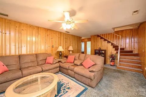 36 Central Ave, Granite Falls, NC 28630 photo 29