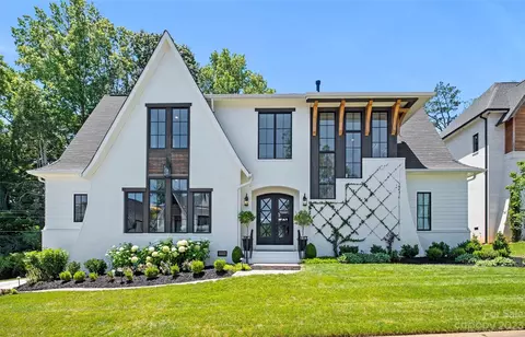 524 Sardis Ln, Charlotte, NC 28270