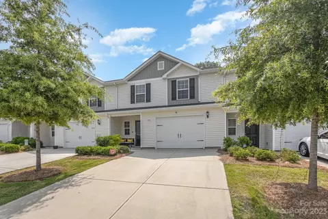 3201 Ellingford Rd, Charlotte, NC 28214