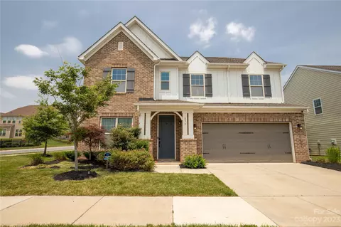 879 Pecan Tree Ln, Fort Mill, SC 29715