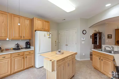 192 Cambridge Dr, Brevard, NC 28712 photo 13