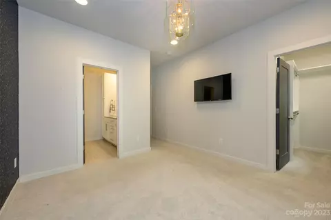 452 E 33rd St, Charlotte, NC 28205 photo 23