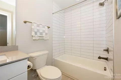 452 E 33rd St, Charlotte, NC 28205 photo 38