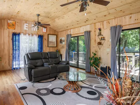 105 Mccraw Rd, Flat Rock, NC 28731 photo 10