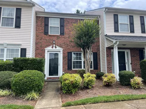 7471 Bluff Point Ln, Denver, NC 28037