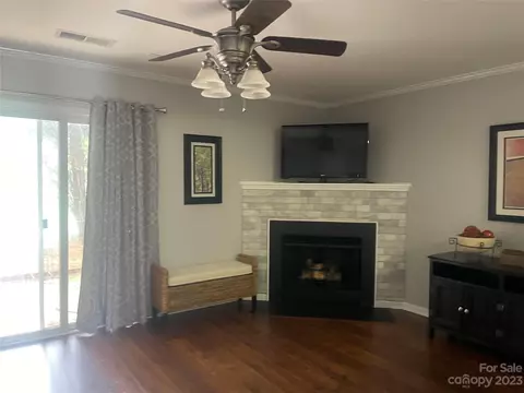 7471 Bluff Point Ln, Denver, NC 28037 photo 11