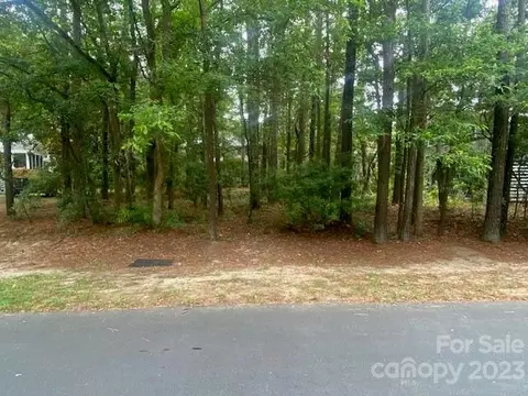 910 Cedar Dr #141, Kill Devil Hills, NC 27948 photo 3