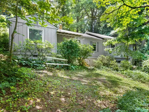 214 Lakewood Dr, Asheville, NC 28803