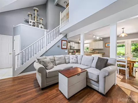 74 Ripple Run, Sylva, NC 28779 photo 2