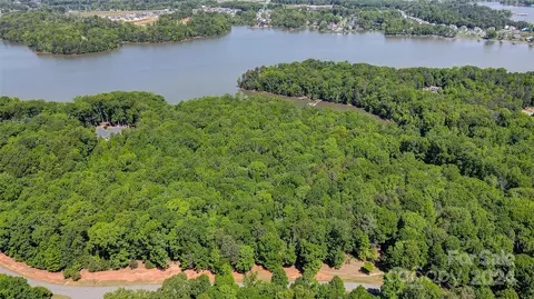 13424 Sage Thrasher Ln, Charlotte, NC 28278