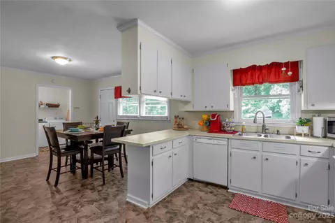 276 Cliff Rd, Lancaster, SC 29720 photo 10