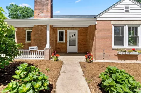 39 Crestview St, Asheville, NC 28803