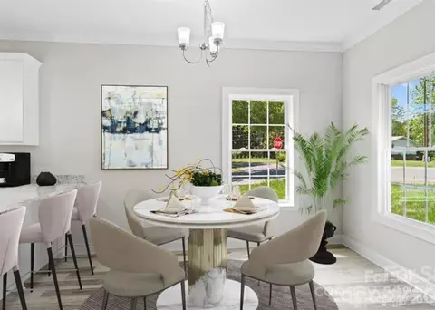 2538 Snow Creek Rd, Hickory, NC 28601