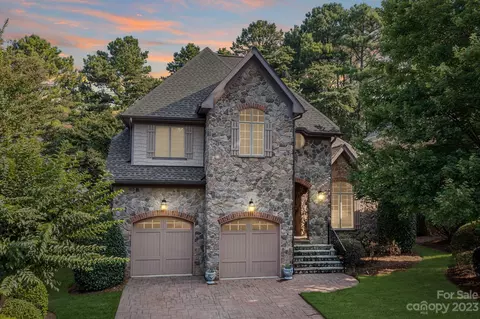 17411 Summer Place Dr, Cornelius, NC 28031