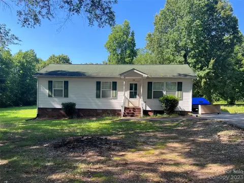 979 Yorkdale Rd, Chester, SC 29706