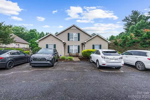 31183120 22nd Street Ln NE, Hickory, NC 28601