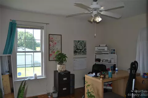 4651 Garys Pl, Crouse, NC 28033 photo 12