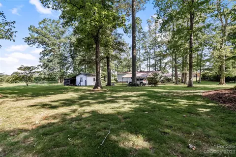 1052 E New Hope Rd, Flat Rock, NC 28731 photo 25