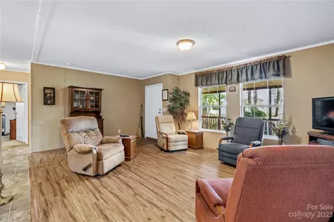 1052 E New Hope Rd, Flat Rock, NC 28731 photo 6