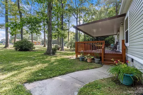 1052 E New Hope Rd, Flat Rock, NC 28731 photo 5