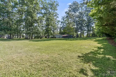 1052 E New Hope Rd, Flat Rock, NC 28731 photo 27