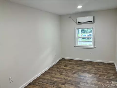 716 Ledbetter Rd, Spindale, NC 28160 photo 5