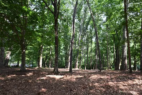 2531 Eagle Ne 4 Dr #4, Conover, NC 28613 photo 4